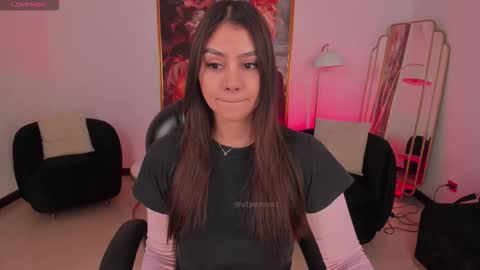 Snapshot of allyjensen chatting on March 18, 10:07 am Alisson online show from March 18, 10:07 am