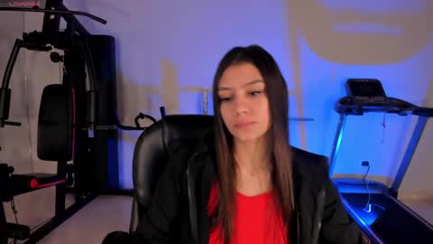 Snapshot of allyjensen chatting on March 27, 10:04 am Alisson online show from March 27, 10:04 am