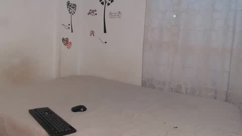 Allyka online show from December 3, 10:40 pm