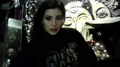 Snapshot of allymoon1369 chatting on March 5, 12:45 pm allymoon1369 online show from March 5, 12:45 pm
