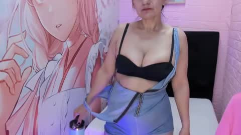 Allyson online show from July 2, 4:02 pm