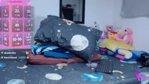 Allysonstonnes online show from October 24, 1:03 am