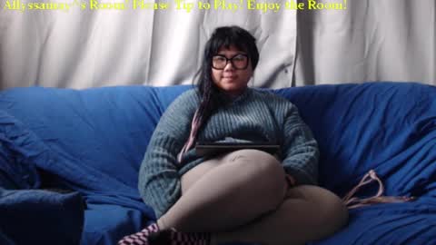Allyssamay online show from December 10, 9:01 am