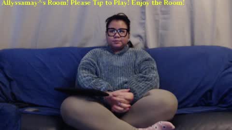 Allyssamay online show from February 20, 6:06 am