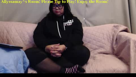 Allyssamay online show from October 30, 4:58 am