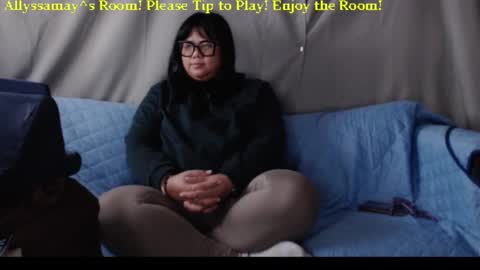 Allyssamay online show from March 10, 9:36 am