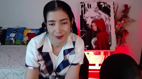 alma_art_ online show from October 28, 9:50 pm