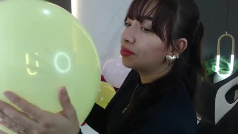 ALMA FENIX  online show from December 27, 12:34 pm