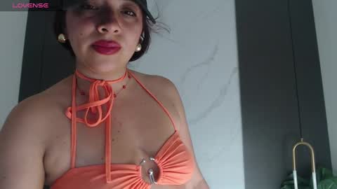 ALMA FENIX  online show from March 4, 6:18 pm
