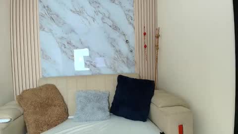 Alma Rousy online show from February 10, 1:48 pm