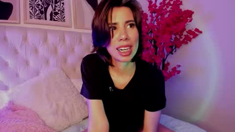 Alma online show from March 25, 4:40 am