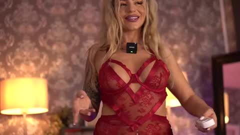 Alma online show from October 6, 7:00 pm