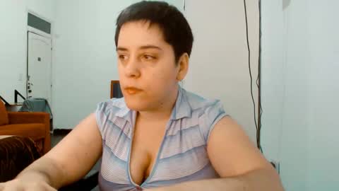 Almond online show from January 10, 2:02 am