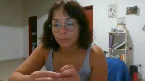 almondwithlove online show from February 14, 2:52 am