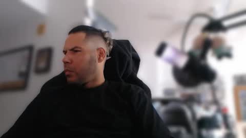 Snapshot of aloha_king chatting on November 10, 2:10 am simplyfaded online show from November 10, 2:10 am