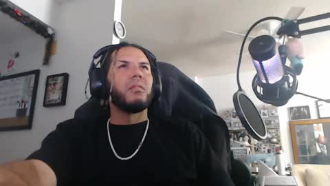 Snapshot of aloha_king chatting on March 19, 11:47 am simplyfaded online show from March 19, 11:47 am