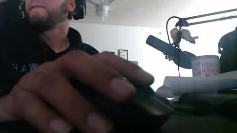 Snapshot of aloha_king chatting on March 28, 11:21 am simplyfaded online show from March 28, 11:21 am