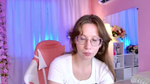 Avrora online show from September 19, 5:42 am