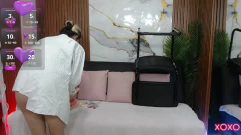 Snapshot of alonddra_tay chatting on April 11, 11:36 am alonddra_tay online show from April 11, 11:36 am