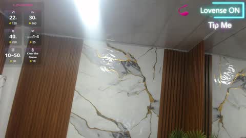 Snapshot of alonddra_tay chatting on May 31, 11:39 am alonddra_tay online show from May 31, 11:39 am