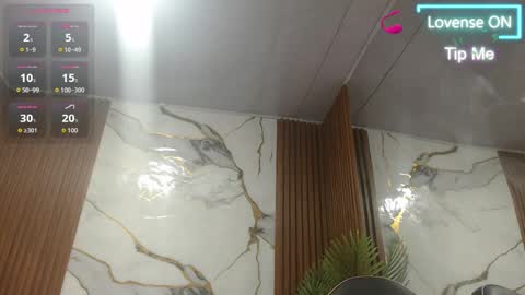 Snapshot of alonddra_tay chatting on June 1, 11:34 am alonddra_tay online show from June 1, 11:34 am