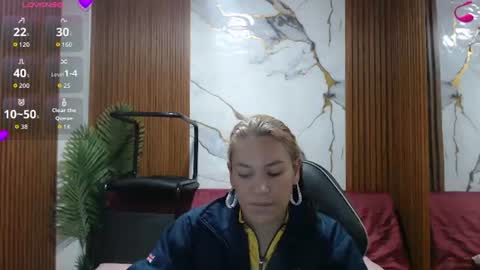 Snapshot of alonddra_tay chatting on July 20, 11:45 am alonddra_tay online show from July 20, 11:45 am