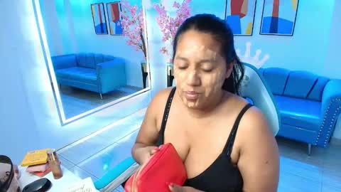 Alondra  online show from November 12, 4:13 am