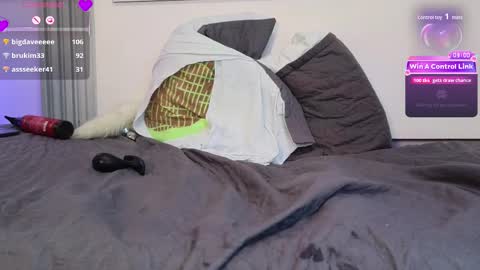 Snapshot of alondra_king chatting on March 16, 5:44 am alondra_king online show from March 16, 5:44 am