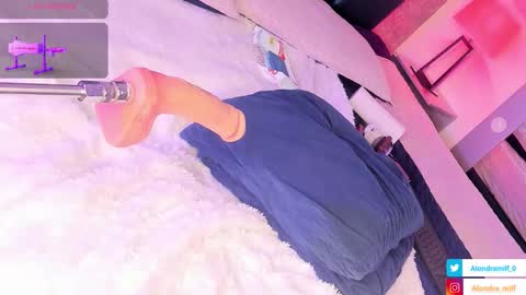 ALONDRAMILF online show from December 22, 3:03 am