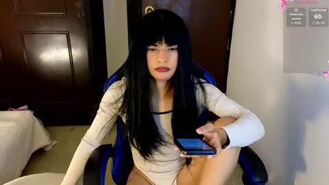 alondraferrer online show from June 21, 11:51 pm