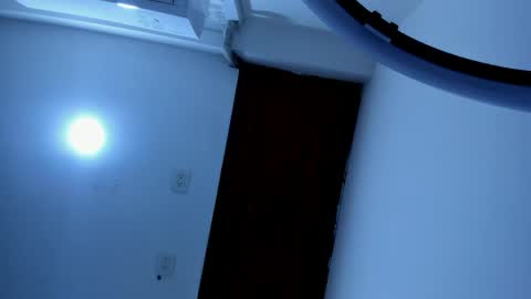ALONDRA CUTE online show from June 9, 4:35 am