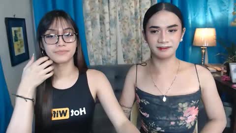 Alondra online show from May 9, 1:33 am