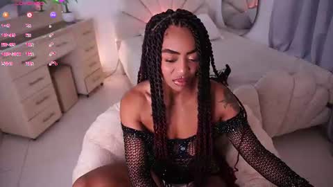 Alondra online show from June 23, 9:18 am