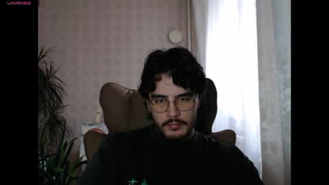 Snapshot of alone_at_homee chatting on March 31, 2:57 am Alan online show from March 31, 2:57 am