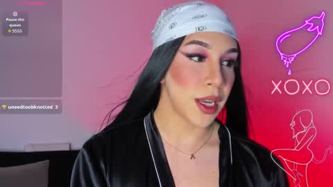 Hazel Bowie online show from October 11, 2:55 am