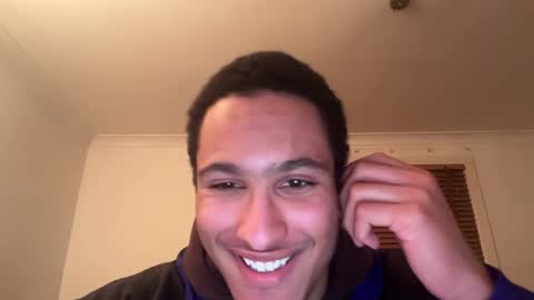 alonzo_12 online show from December 29, 9:09 pm