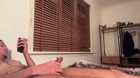 alonzo_12 online show from January 28, 9:29 pm