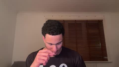 alonzo_12 online show from February 2, 12:19 am