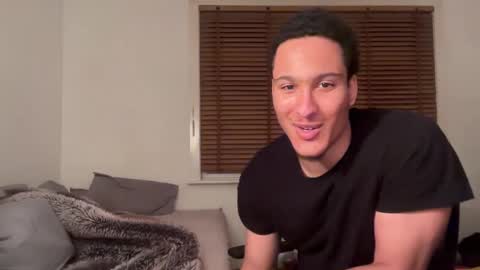 alonzo_12 online show from February 14, 6:40 pm