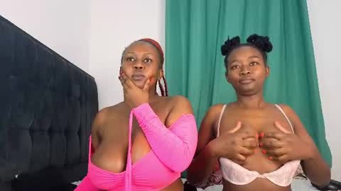alotta_titties online show from June 18, 10:03 pm