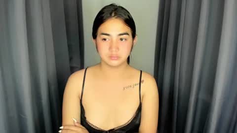 alovelydollnica online show from February 12, 2:43 pm