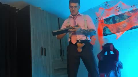 alpha_dominus_ online show from October 30, 5:31 am