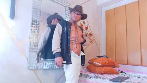 Snapshot of alpha_kong chatting on October 1, 12:38 am Alpha online show from October 1, 12:38 am