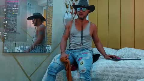 Snapshot of alpha_kong chatting on October 22, 1:28 am Alpha online show from October 22, 1:28 am