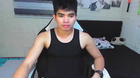 Snapshot of alpha_rider chatting on October 3, 12:13 pm Angelo online show from October 3, 12:13 pm