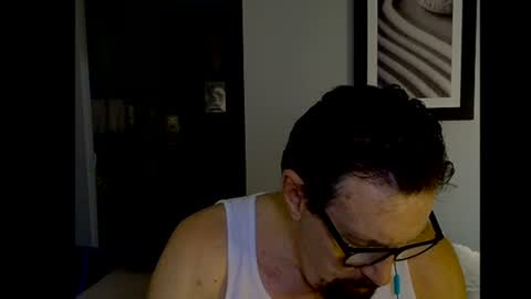 alphablue_wolf1295 online show from June 29, 8:42 pm