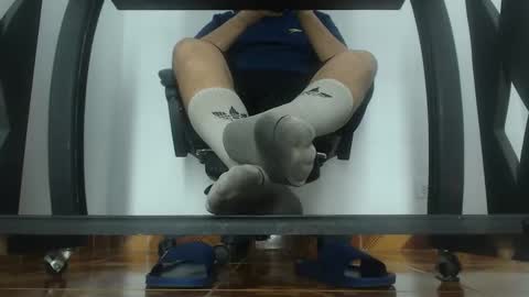 Snapshot of alphacashmaster8 chatting on March 10, 9:09 pm MASTER FINDOM DRAIN... online show from March 10, 9:09 pm