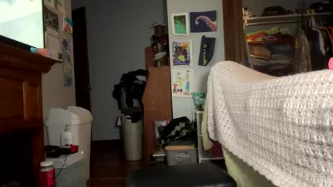 alphadomcole online show from November 4, 5:39 am