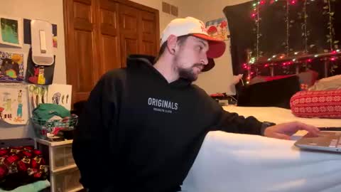 alphadomcole online show from January 6, 6:17 am