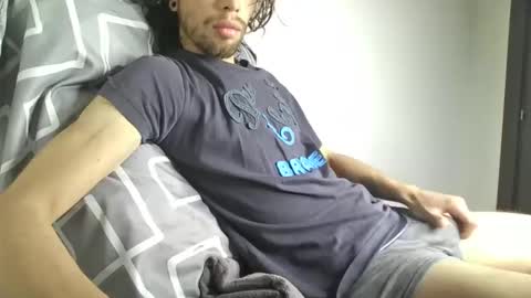 Snapshot of alphafindomhot chatting on November 21, 10:58 am alphafindomhot online show from November 21, 10:58 am